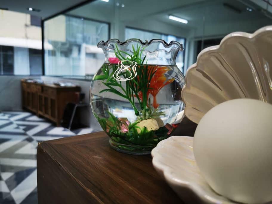 Shell Out Beach Club Suite Kuah Buitenkant foto